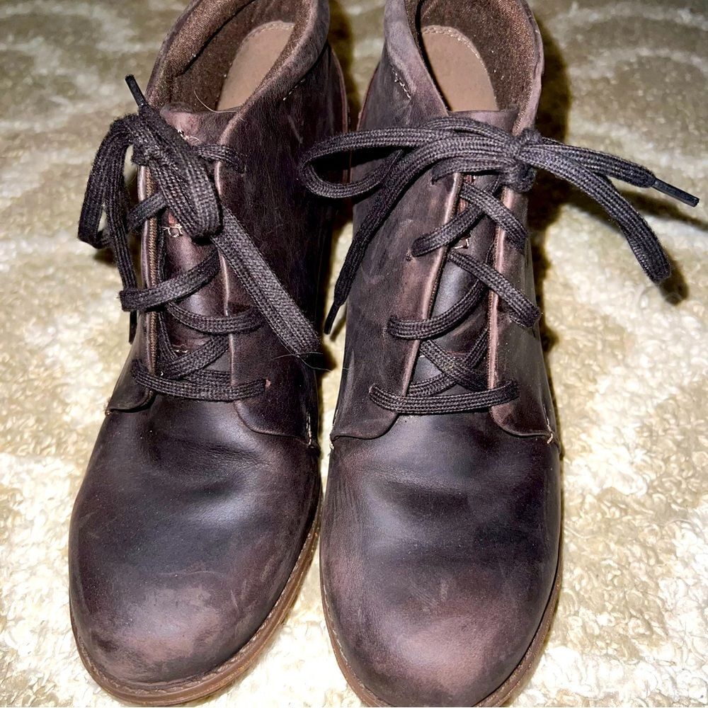 Clark’s size 8 boots